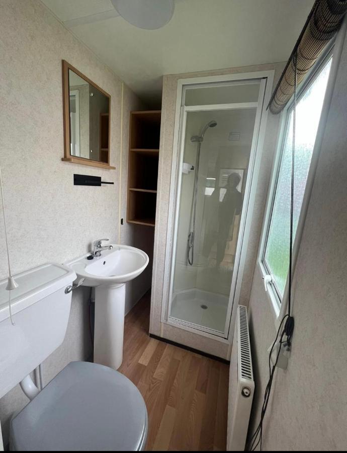 4 Berth Lido Beach Prestatyn Esterno foto